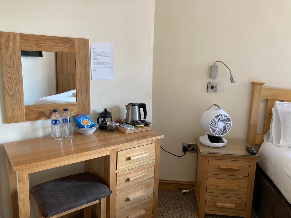 Pepper Street Rooms Уитчерч Экстерьер фото