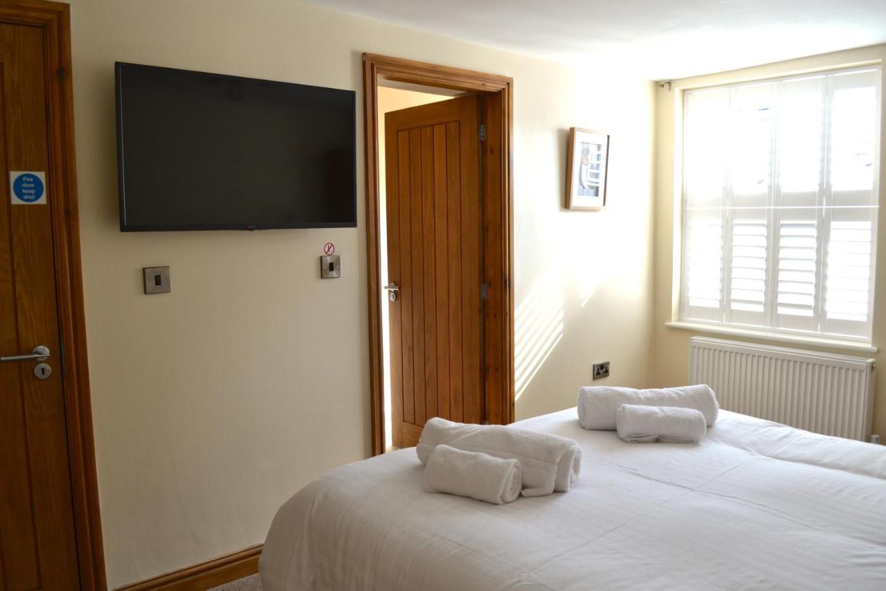 Pepper Street Rooms Уитчерч Экстерьер фото